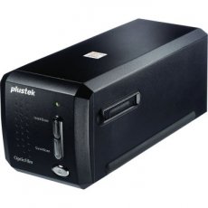 PLUSTEK OpticFilm 8200i Ai diascanner negatiefscanner